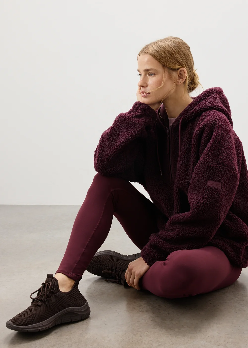 Souluxe Burgundy Borg Half Zip Hoodie - S Image 1