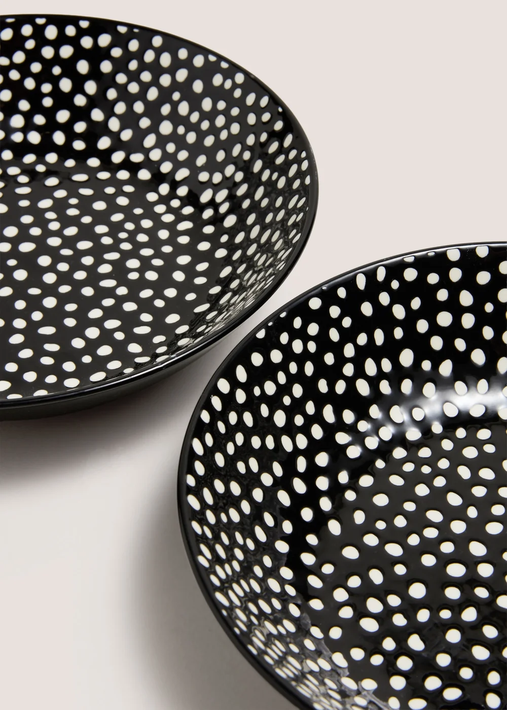 2 Pack Spotty Pasta Bowls Image 2