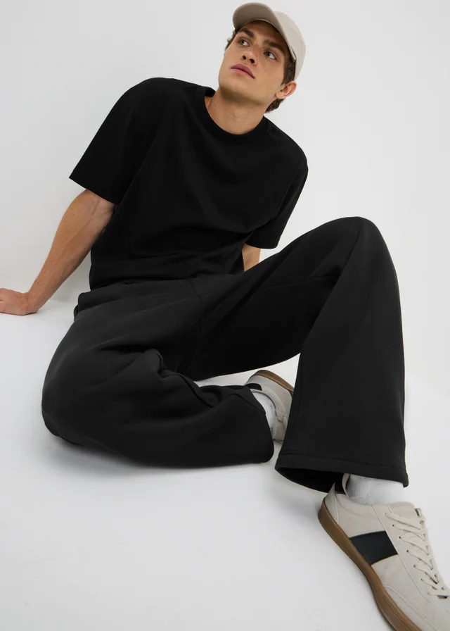 Black Relaxed Straight Jogging Bottoms
