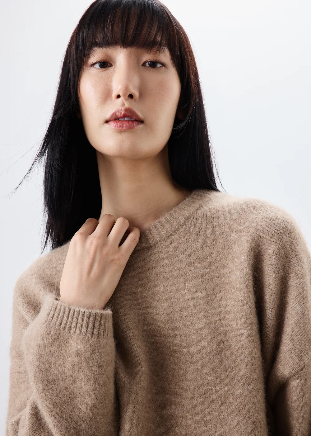 Oatmeal Fluffy Jumper - M Image 3