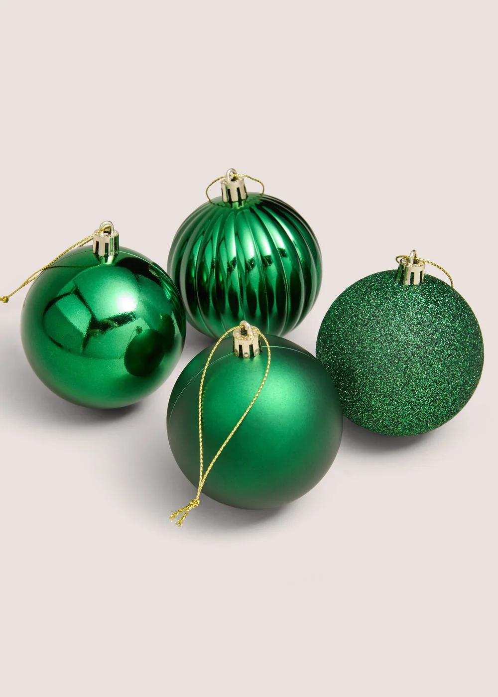 30 Pack Green Bauble Pack Image 2