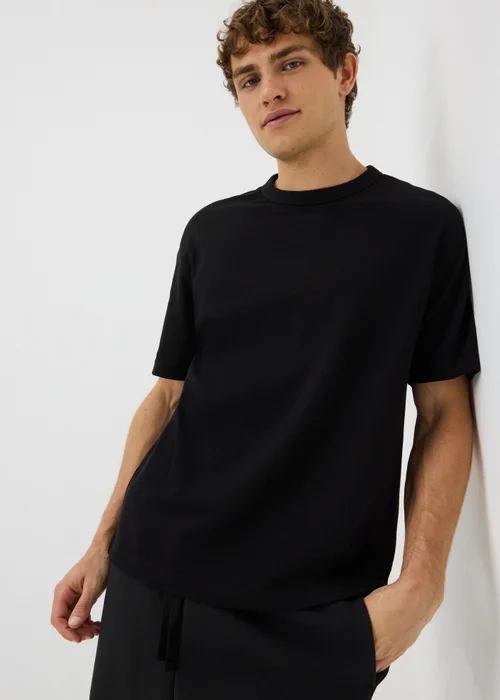 Black Heavyweight T-Shirt - XS Image 1