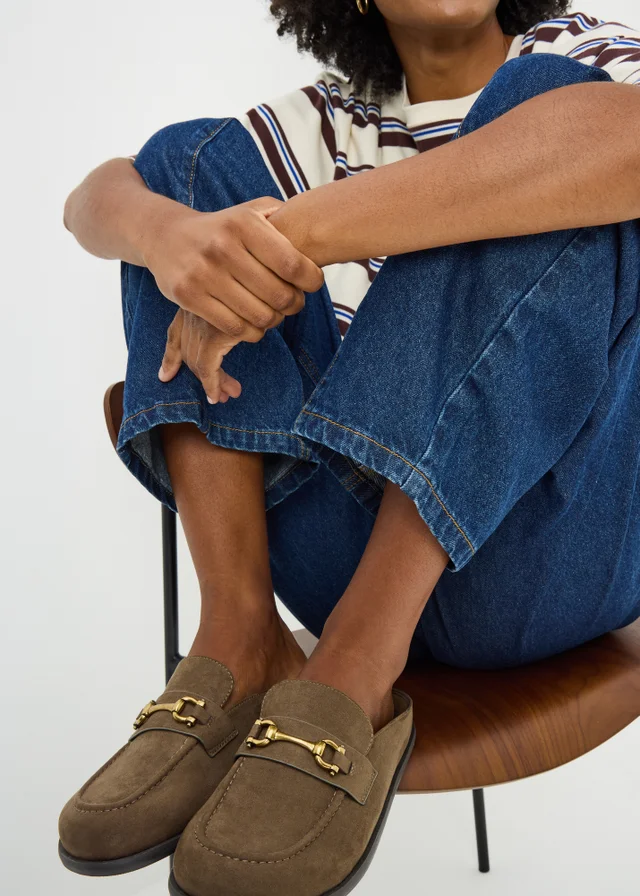 Khaki Closed Toe Mule