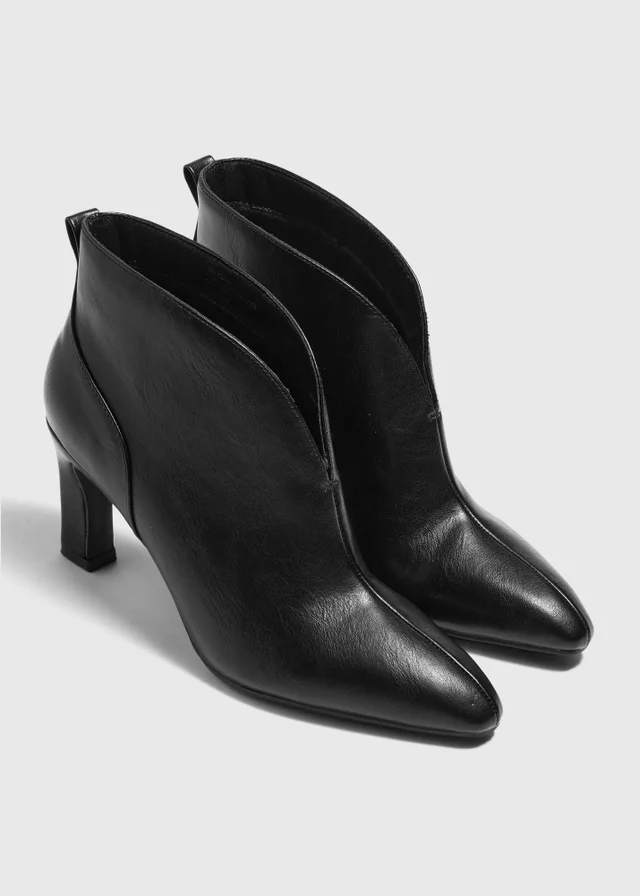 Black Heeled Ankle Boot