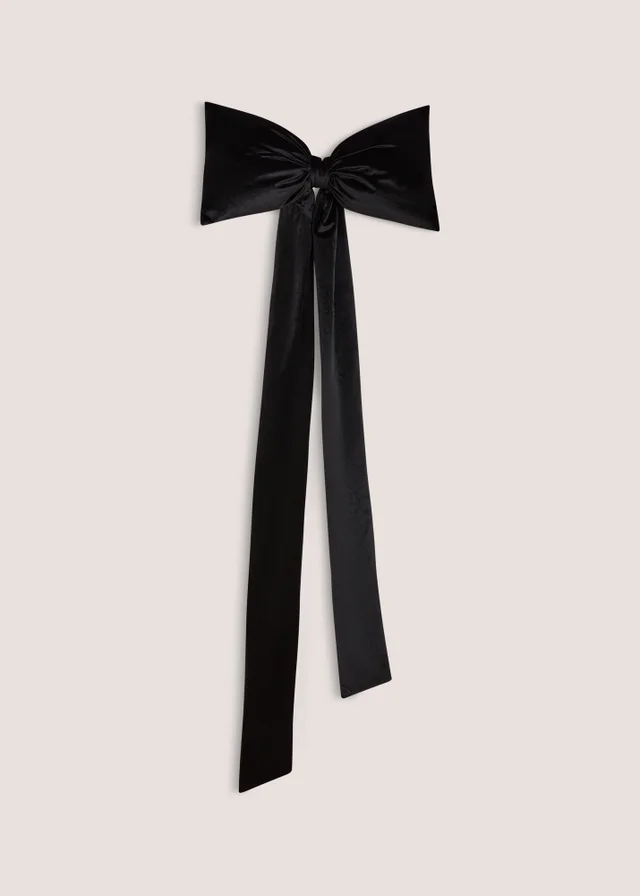 Black Oversized Christmas Tree Bow