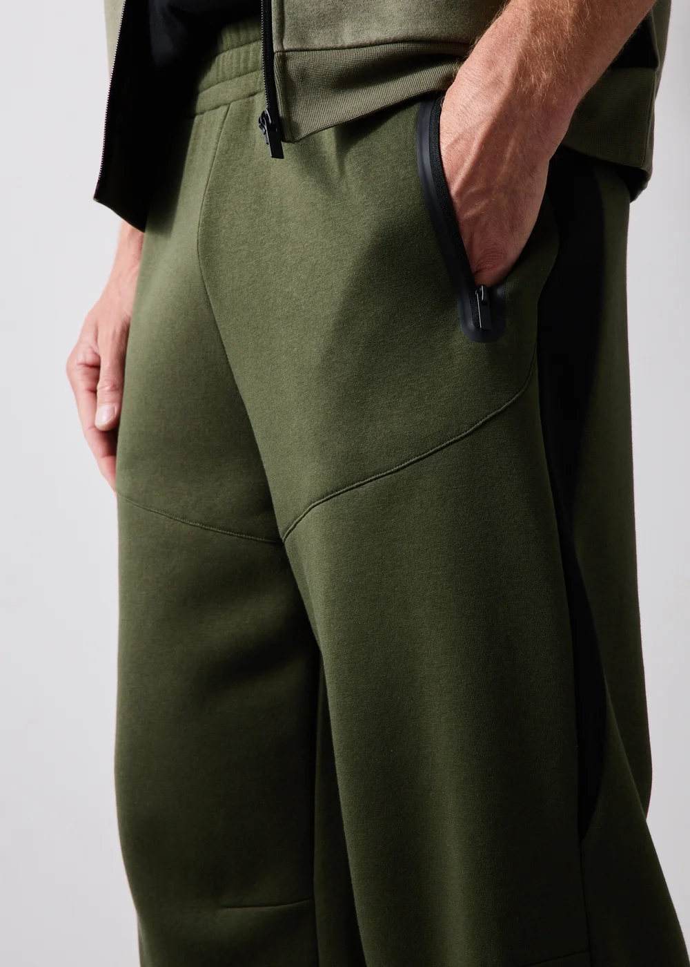 Khaki Wide Leg Jogging Bottoms Co Ord - XS Image 3