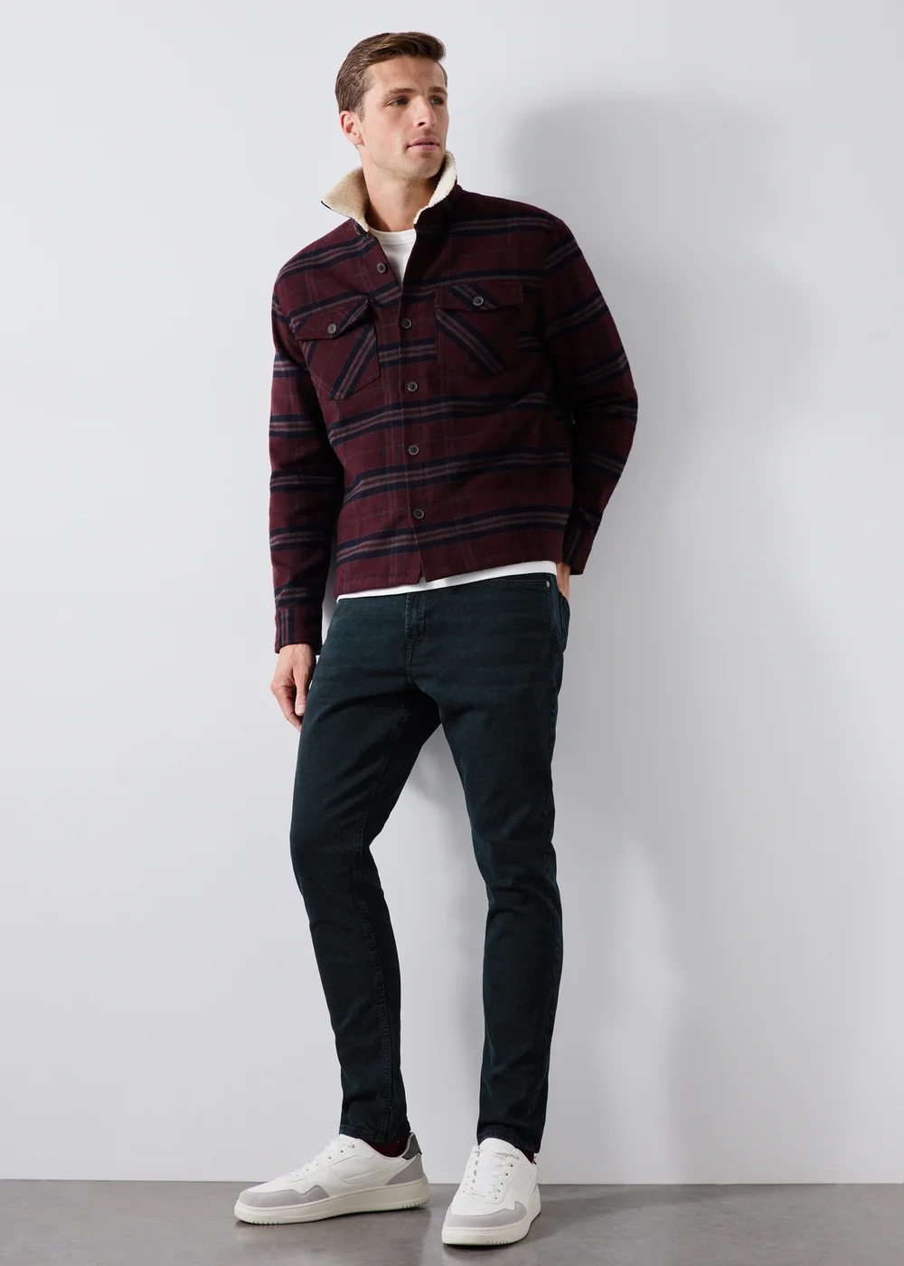 Dark Wash Black Slim Fit Jeans - 28 S Image 4