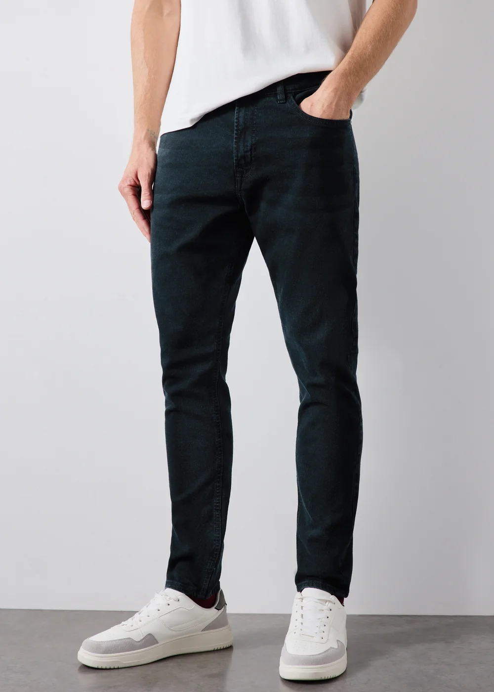 Dark Wash Black Slim Fit Jeans - 28 S Image 3