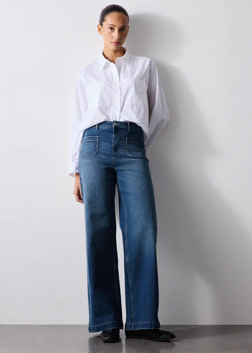 Mid Wash Stretch Pocket Front Mid Rise Wide Leg Jeans - 28/L29 Image 4
