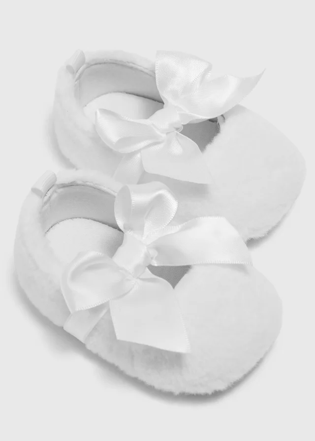 Cream Faux Fur Ballet Shoe (Newborn-18mths)