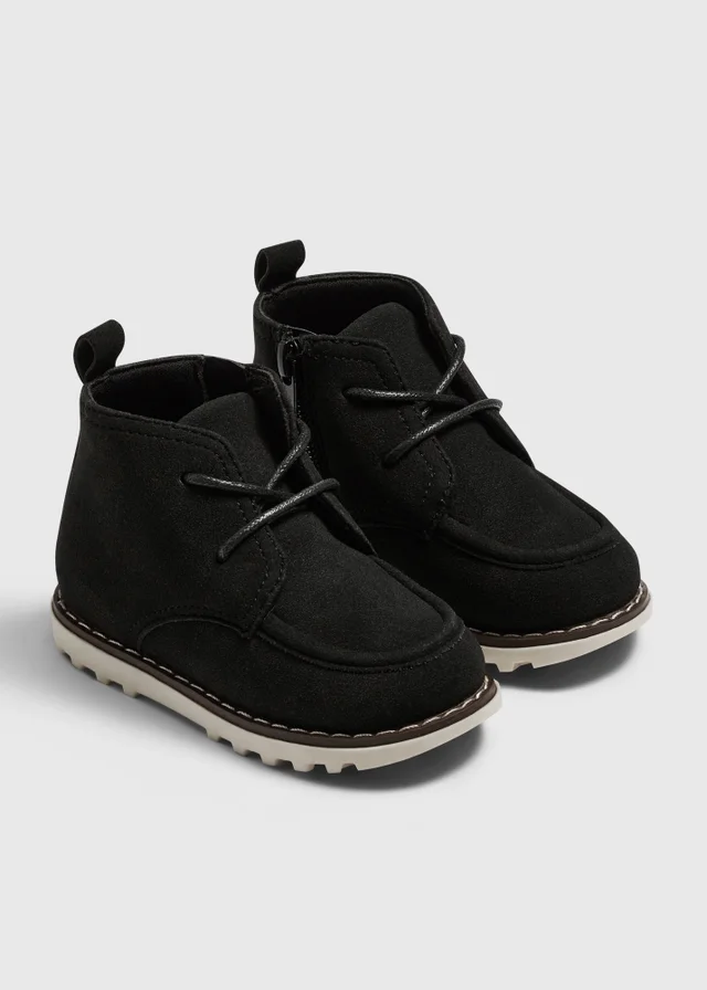 Boys Black Apron Front Boots (Younger 4-12)