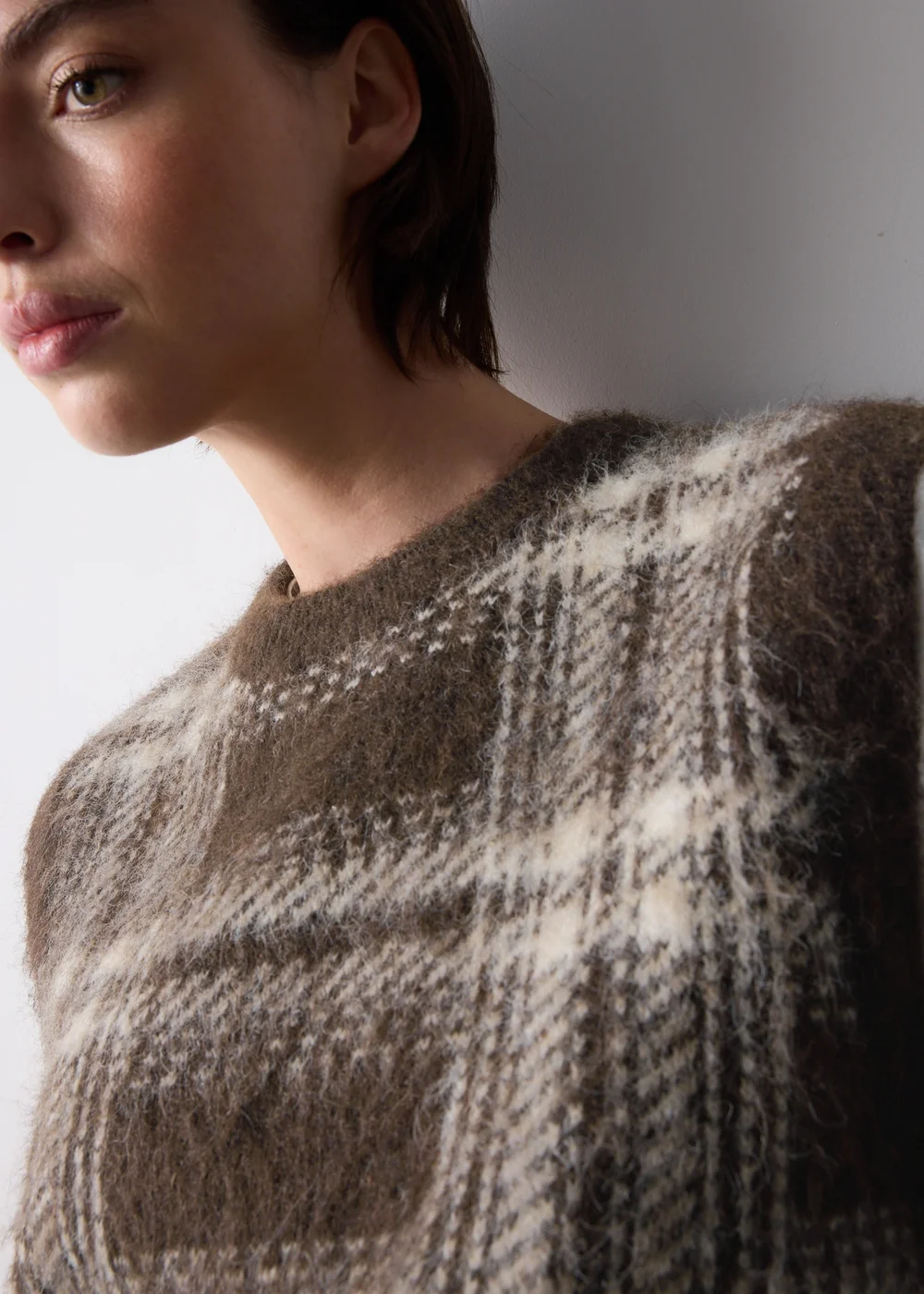 Brown Check Fluffy Crew Tank Jumper - XS Image 4