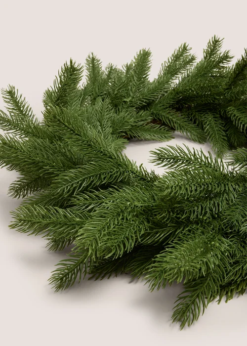 Green Foliage Wreath Image 2