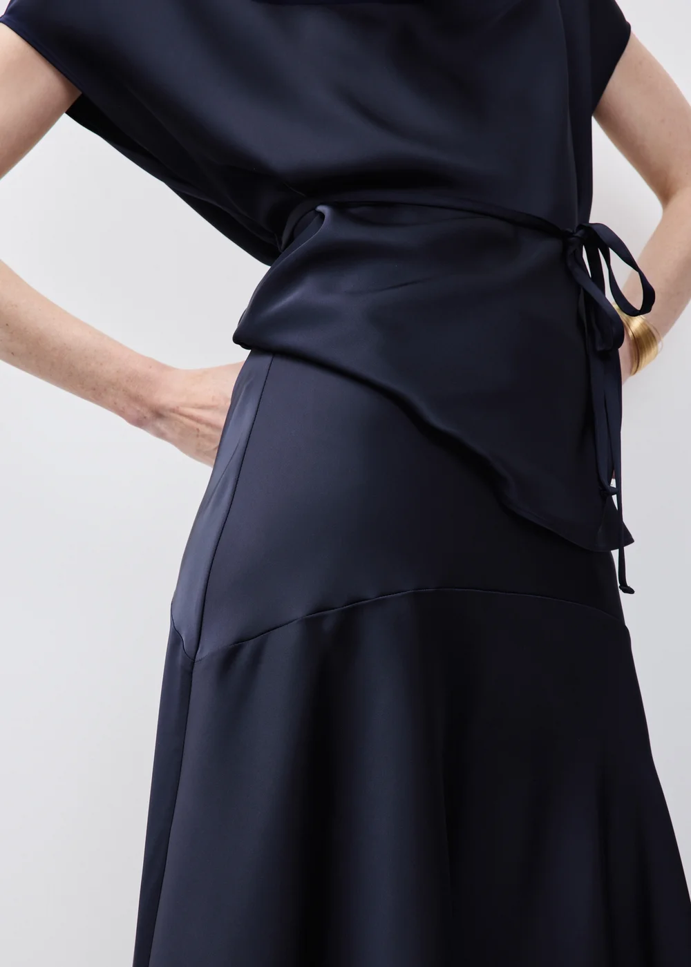 Navy Satin Midaxi Skirt - 8 Image 2