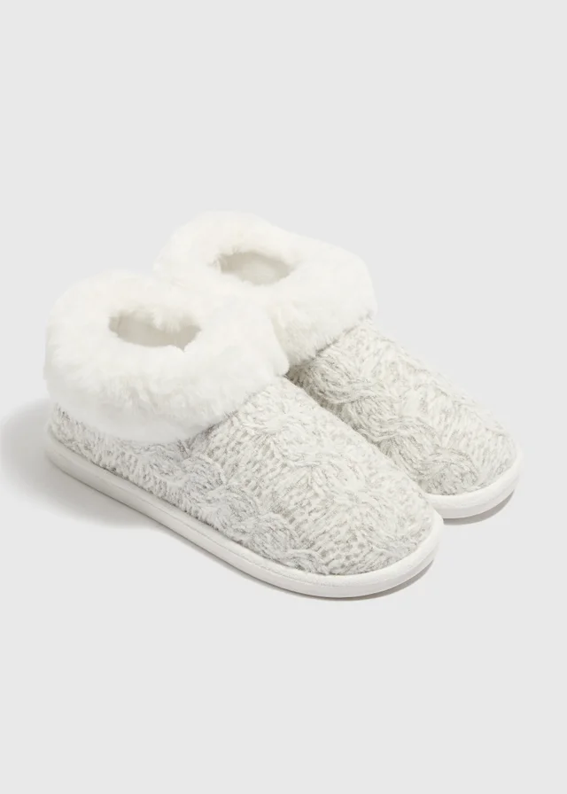 Cream Knitted Matchback Boot Slippers