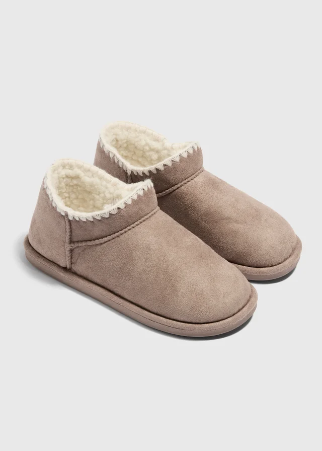 Grey Blanket Stitch Snug Boot