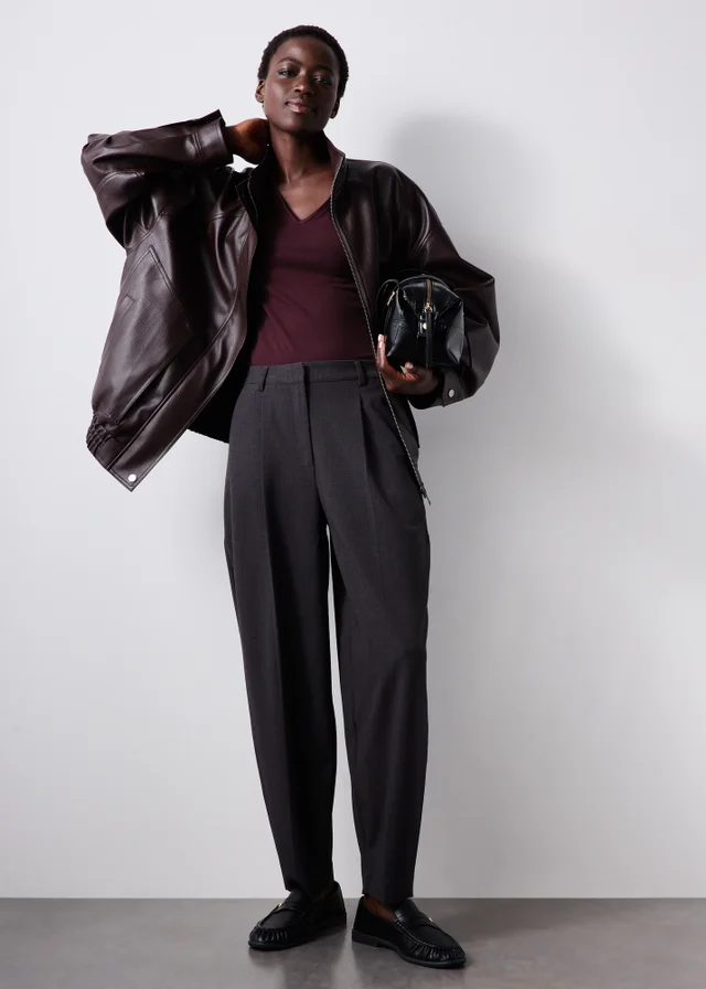 Burgundy Long Sleeve Fitted V-Neck Top