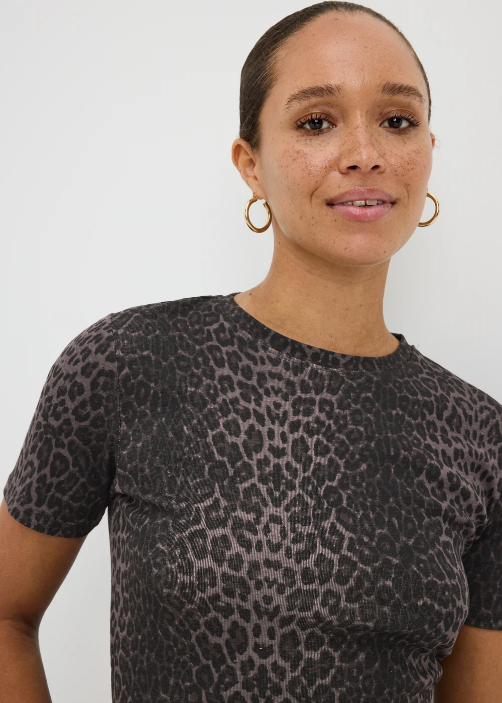 Brown Leopard Print Fitted T-Shirt - 8 Image 3