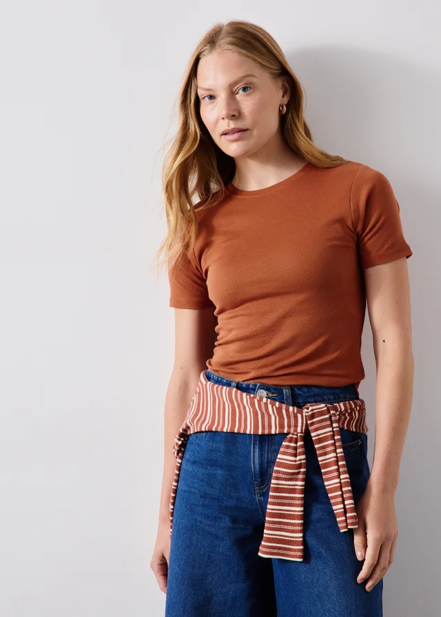 Ginger Fitted T-Shirt