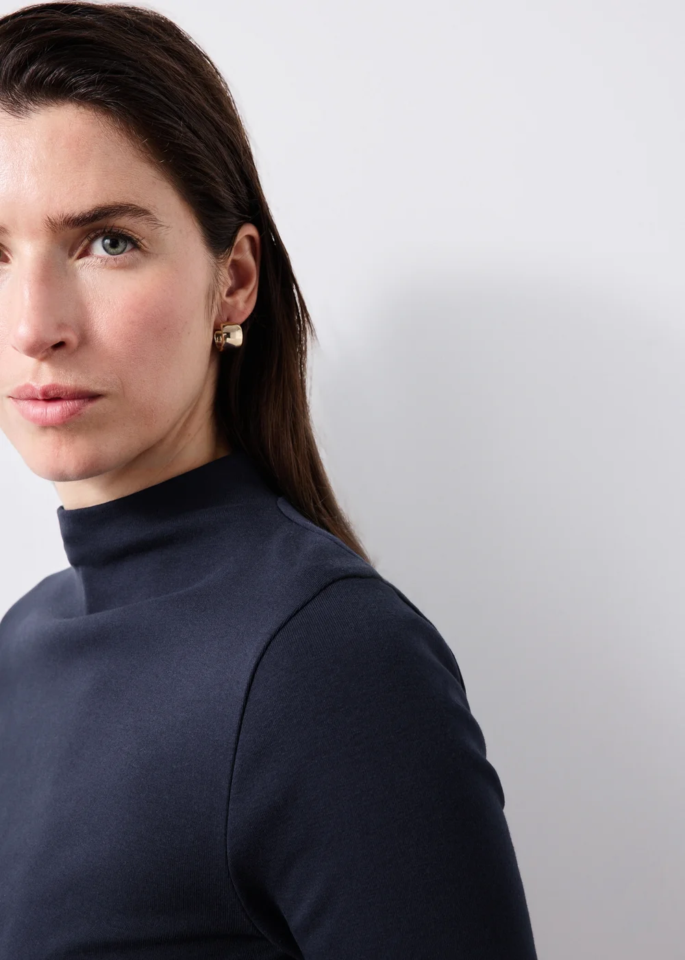 Navy Funnel Neck Top - 8 Image 3