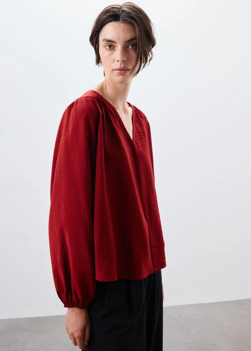 Red Popover Long Sleeve Blouse - 8 Image 1