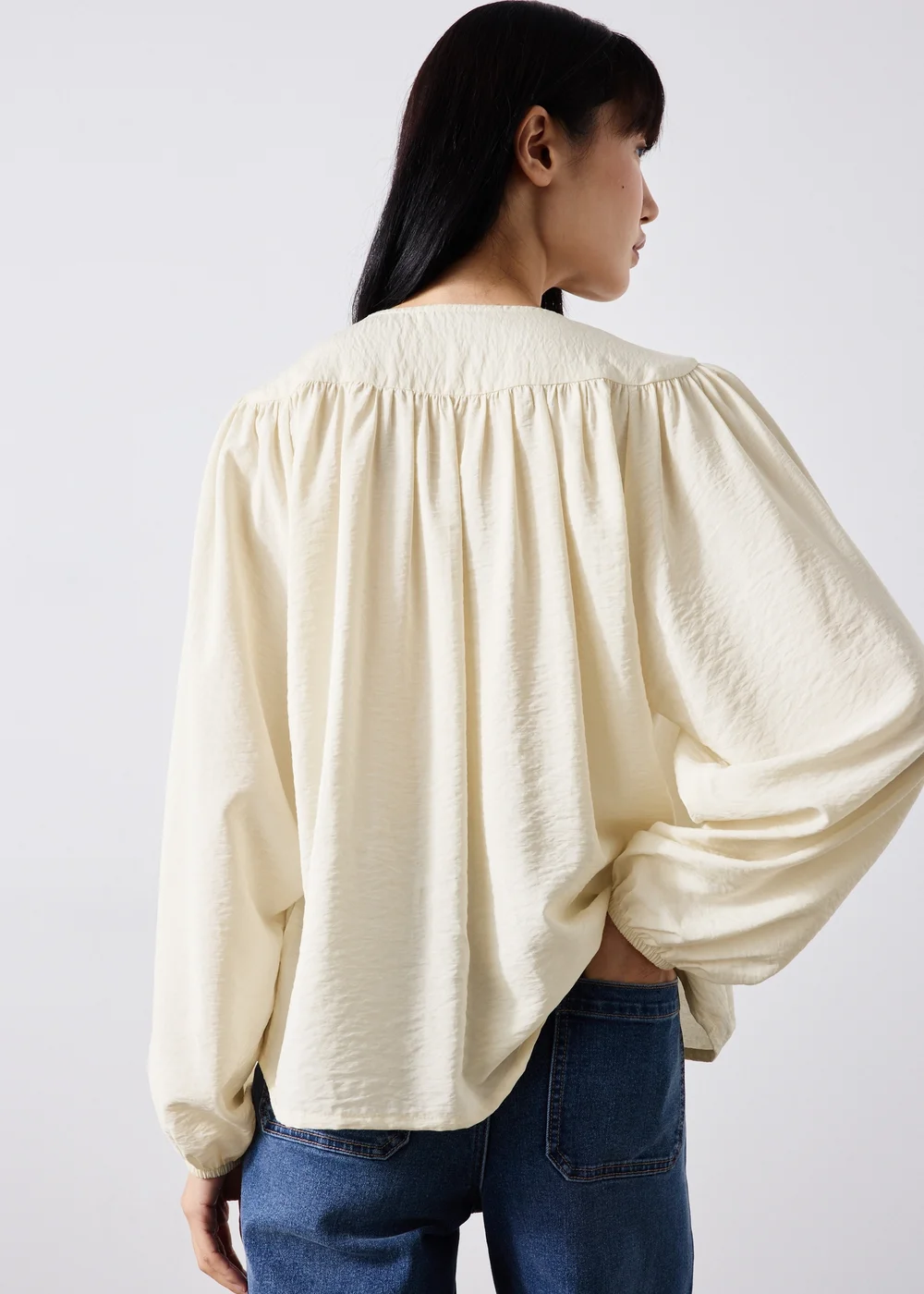 Cream Popover Long Sleeve Blouse - 16 Image 3