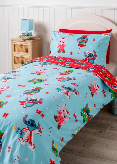 Disney Stitch Christmas Elf Duvet Set - Single Image 1
