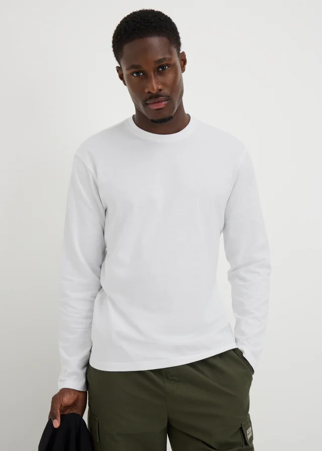 White Basic Crew Neck T-Shirt