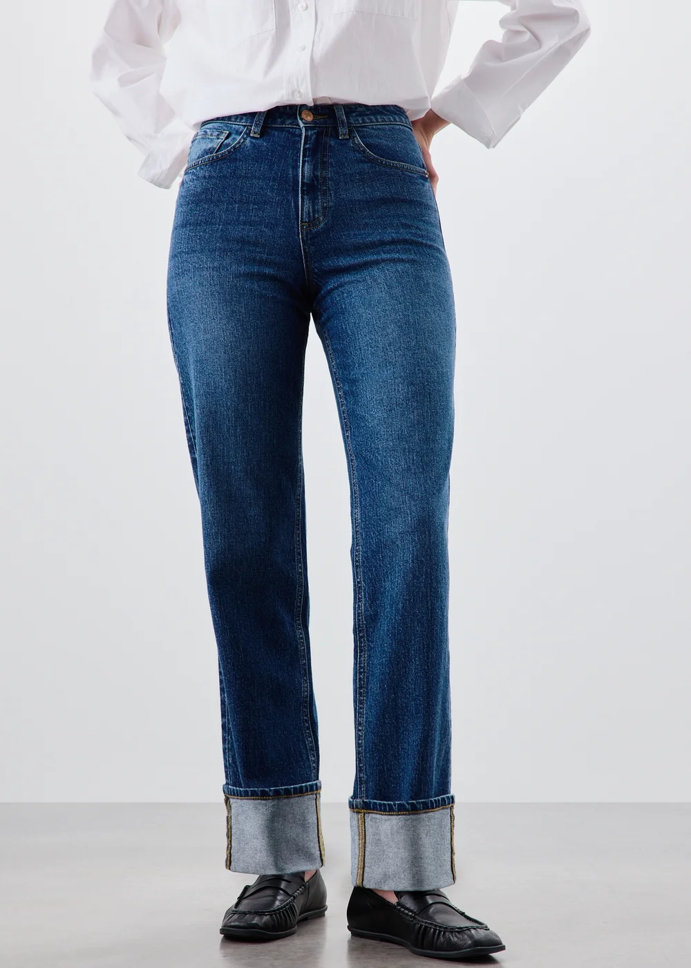 Midwash Straight Leg Turn Up Jeans - 24/L29 Image 1