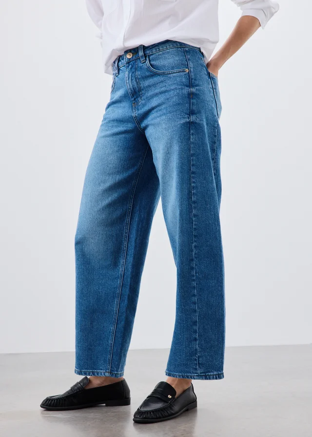 Mid Wash Barrel Leg Jeans