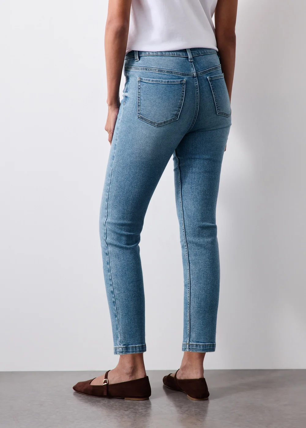 Blue Mid Wash Stretch High Rise Cigarette Jeans - 24/L29 Image 2