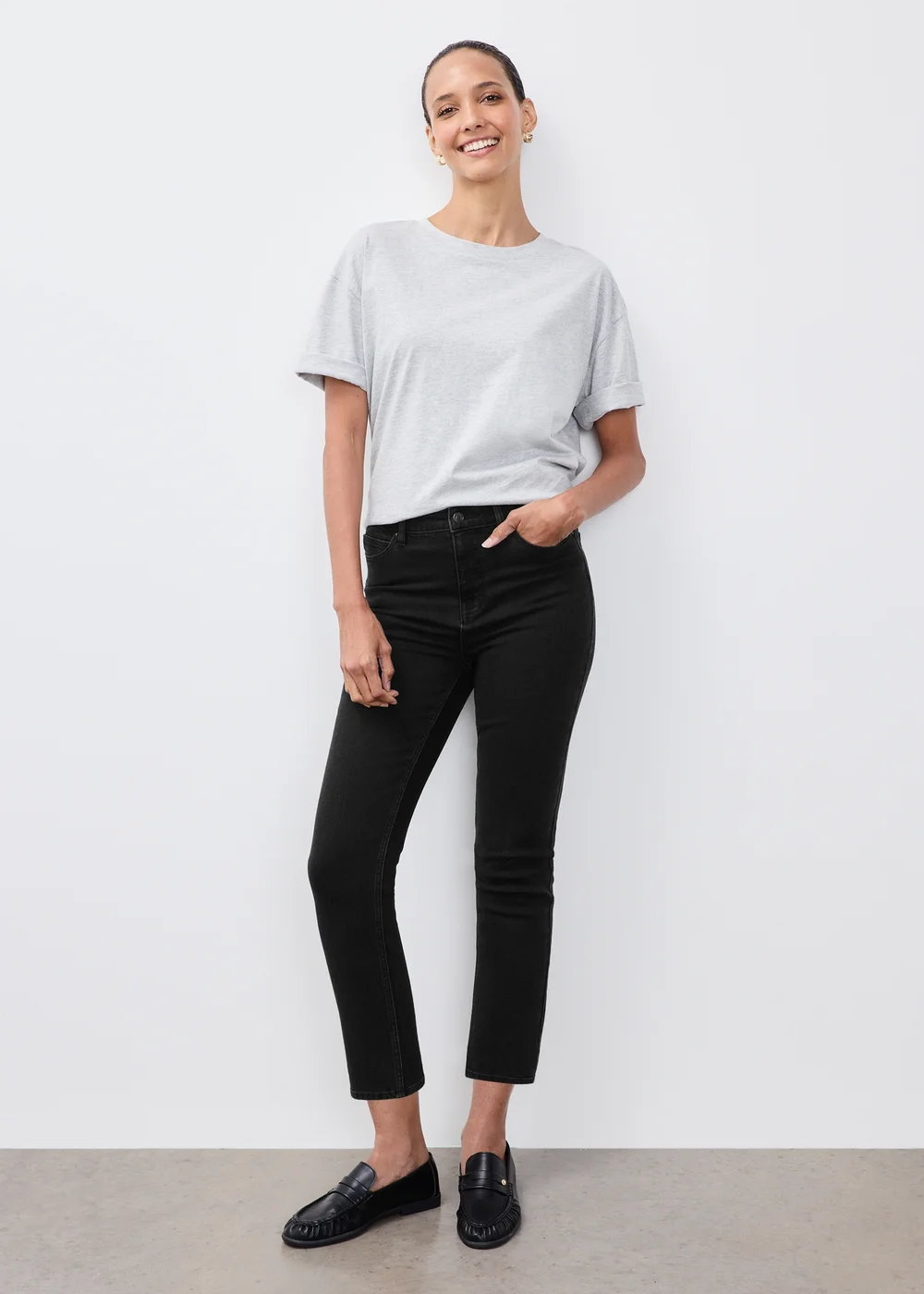 Black Stretch Cigarette High Rise Jeans - 26/L29 Image 4