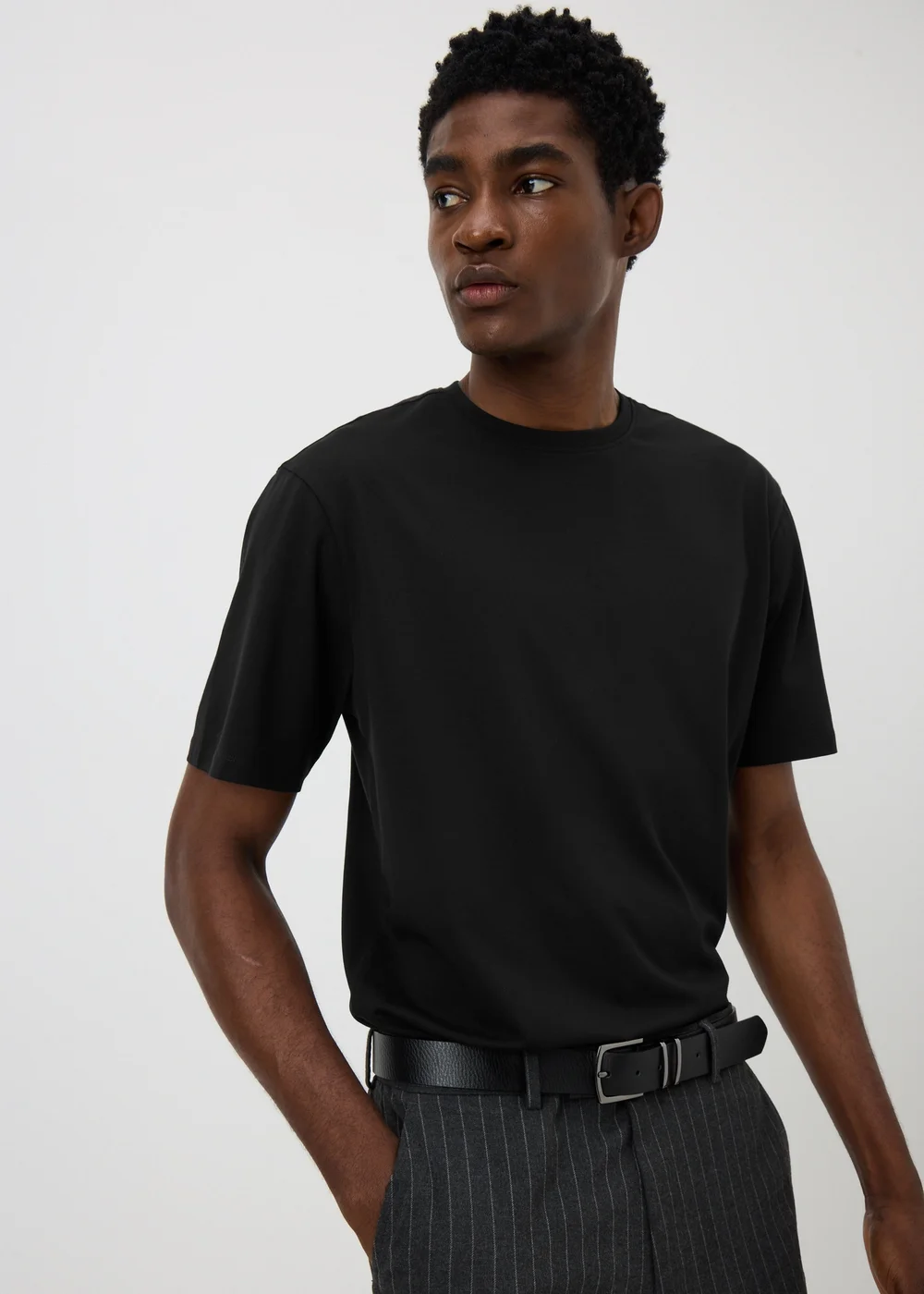 Black Tailoring Smart T-Shirt - S Image 1