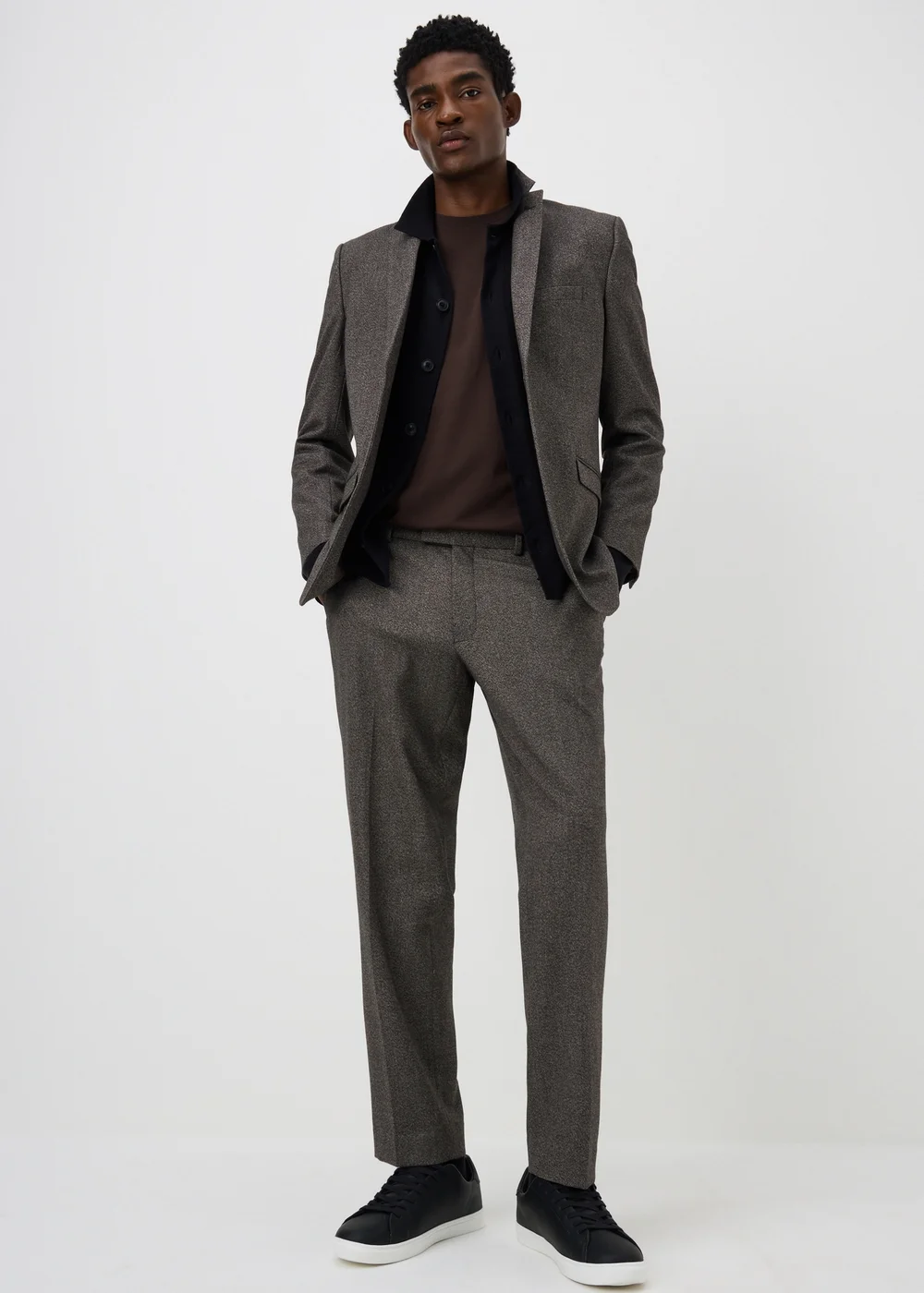 Brown Tailoring Smart T-Shirt - S Image 4