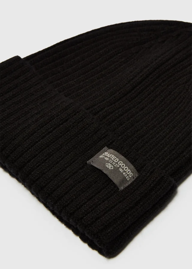Black Badge Ribbed Beanie