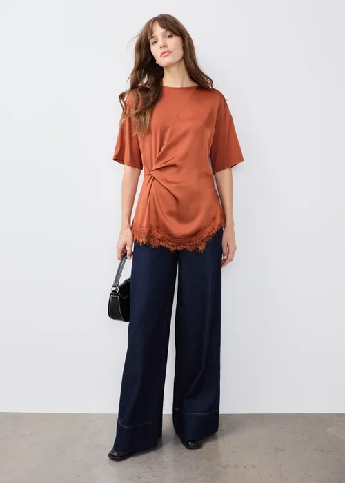 Ginger Satin Twist Top - 8 Image 4