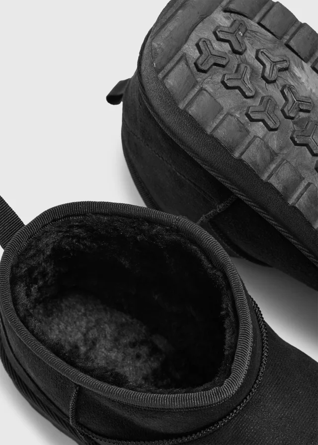 Black Mini Snug Boot
