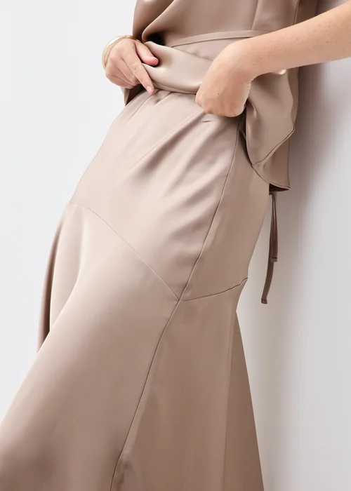 Mocha Satin Midaxi Co Ord Skirt - 8 Image 3
