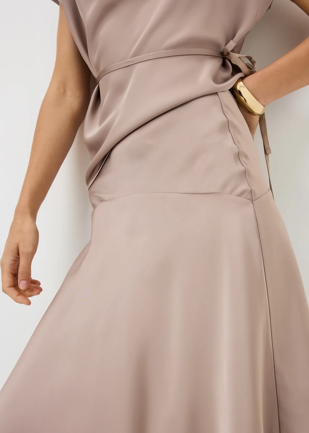 Mocha Satin Midaxi Co Ord Skirt - 8 Image 3