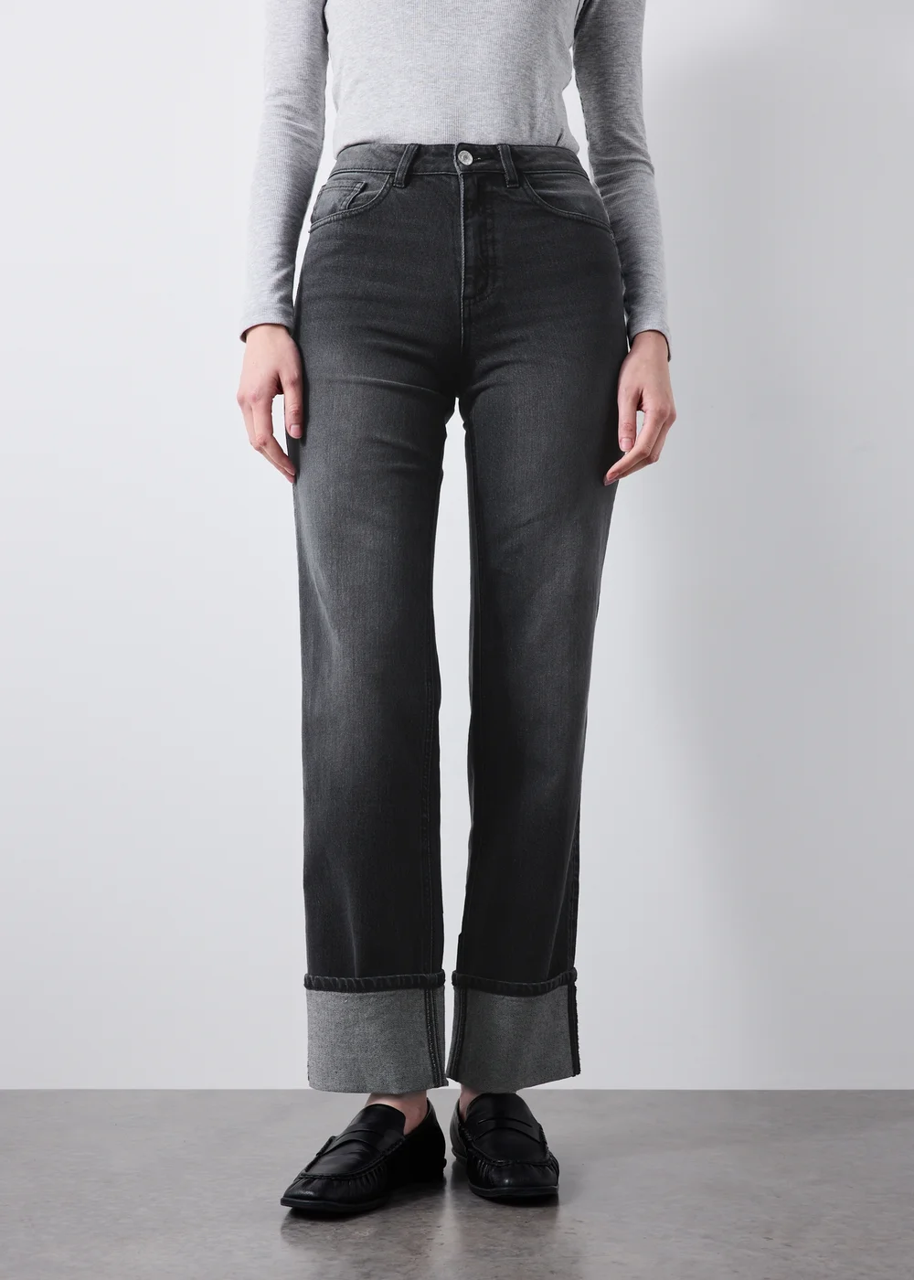 Black Straight Leg Turn Up Jeans - 24/L29 Image 4
