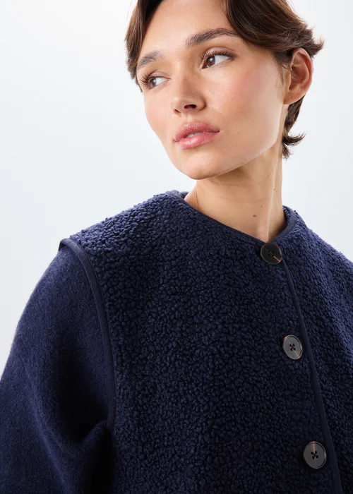 Navy Borg Gilet - XS Image 4
