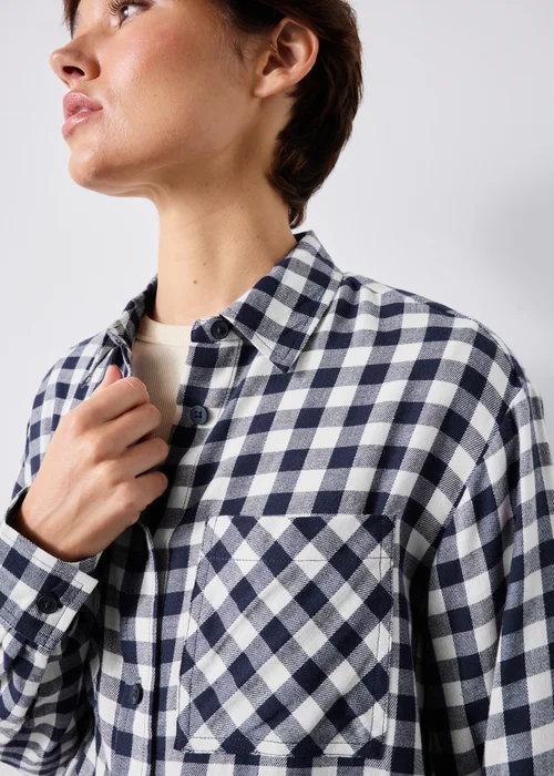 Navy Brushed Gingham Double Pocket Shirt - 8 Image 2