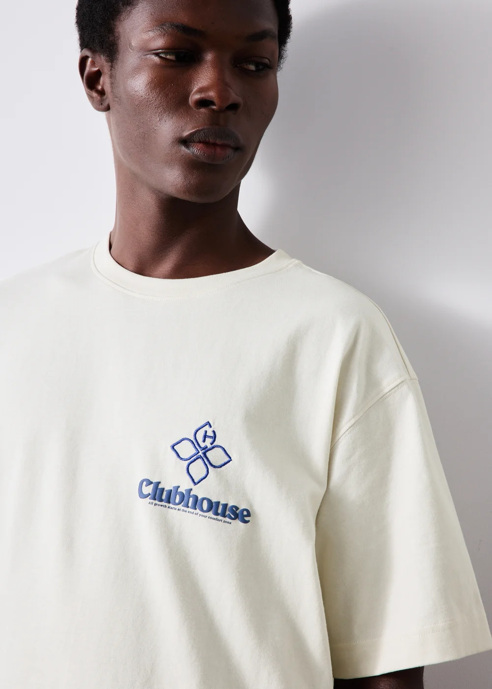 Ecru Clubhouse Chilli Graphic T-Shirt - XS Image 3