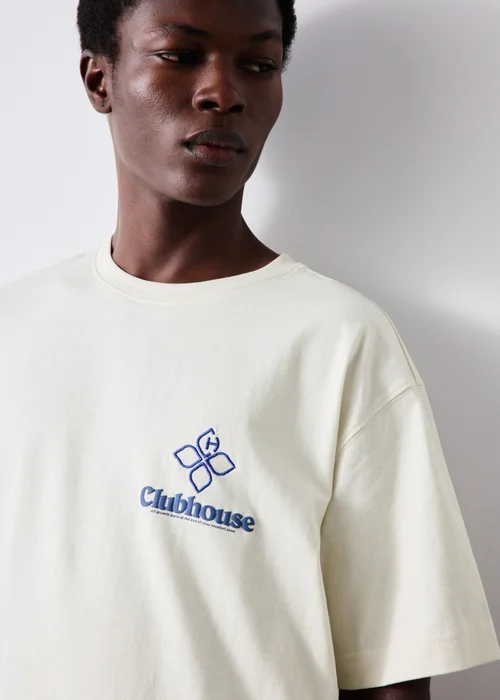 Ecru Clubhouse Chilli Graphic T-Shirt - XS Image 3