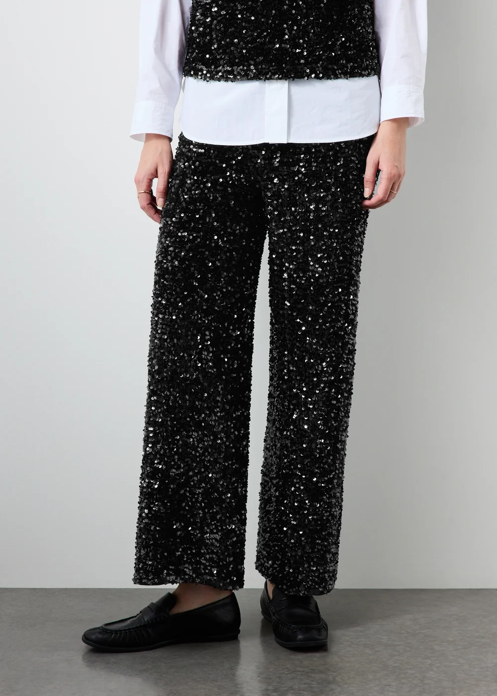 Black Sequin Wide Leg Co Ord Trousers - 20/L29 Image 1