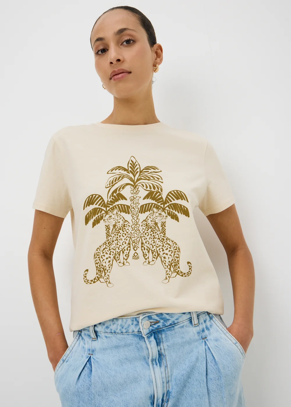 Ecru Leopard Palm Print T-Shirt - XS Image 1