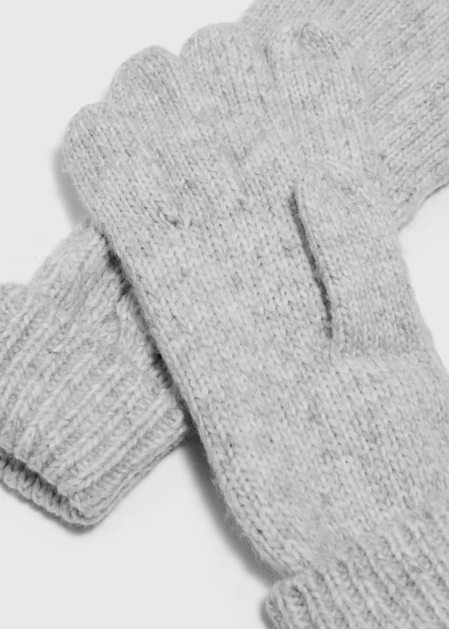 Grey Cable Knit Gloves