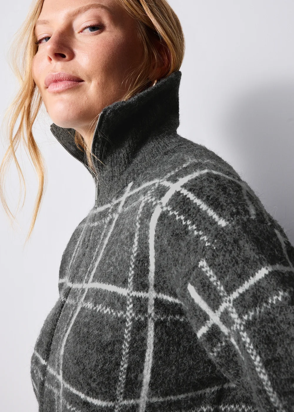 Grey Check Zip Through Cardigan - XS Image 4