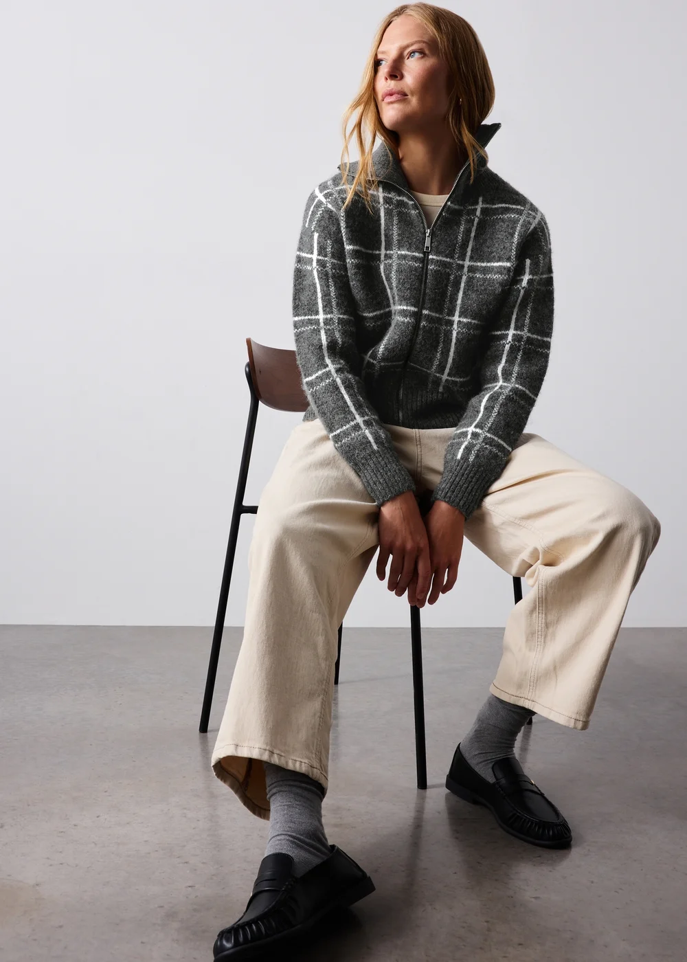 Grey Check Zip Through Cardigan - XS Image 2