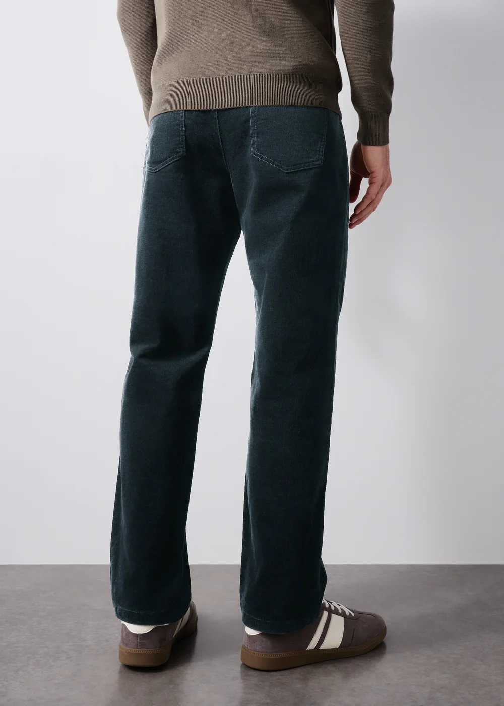 Lincoln Navy Cord Trousers - 32 R Image 3
